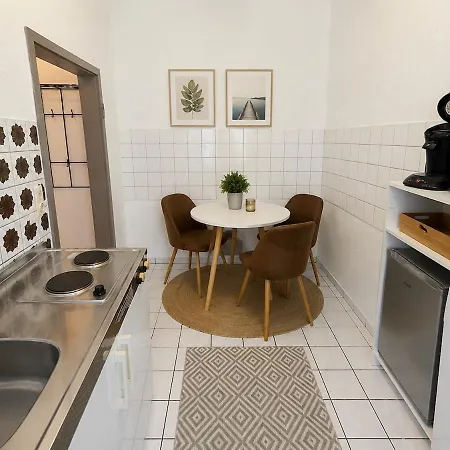 Seibel's - Small Krefeld-city Apartment